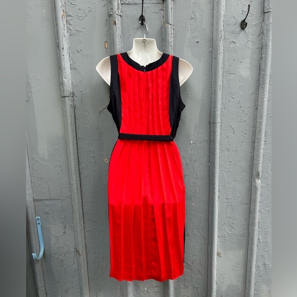 Michael Michael Kors Sleeveless dress with Pleats, size M - Picture 5 of 7